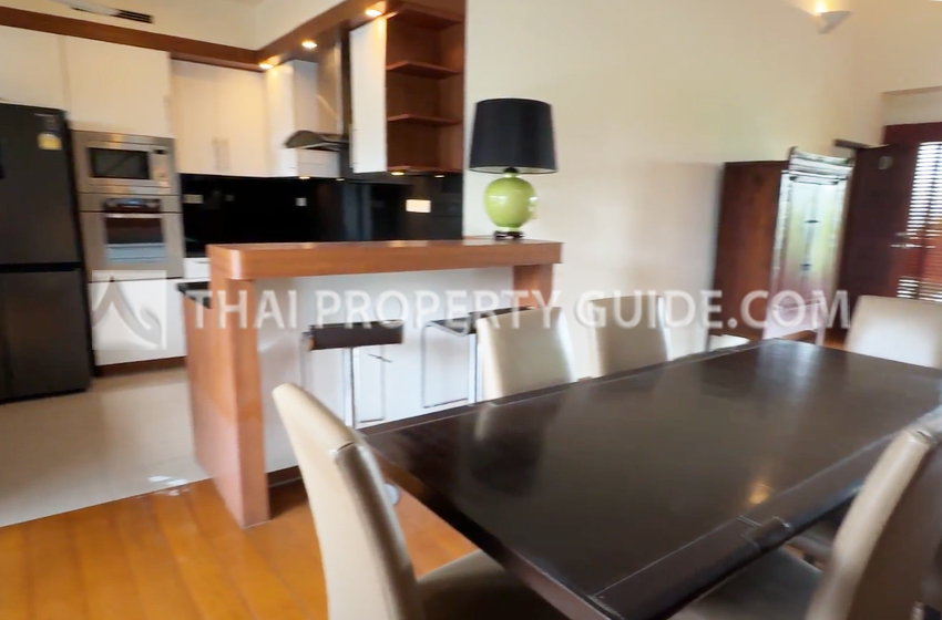 Apartment in Phaholyothin 